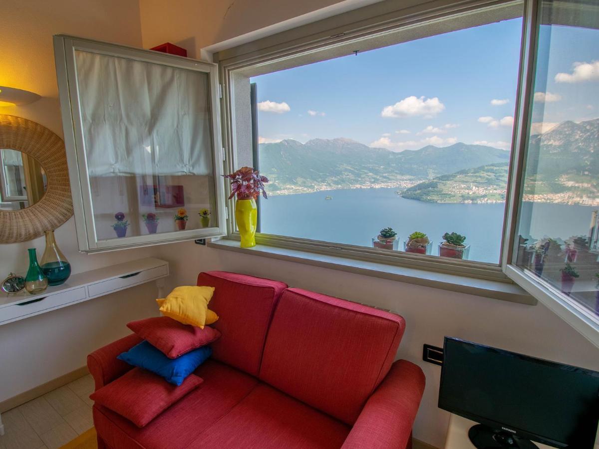 Cherubino - Stunning Lake View With Swimming Pool Parzanica 外观 照片